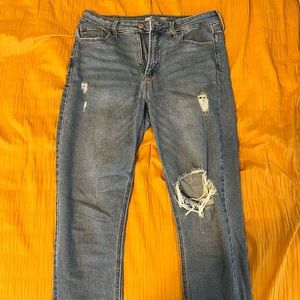Old Navy Size 8 Rockstar Super Skinny Highrise Jeans